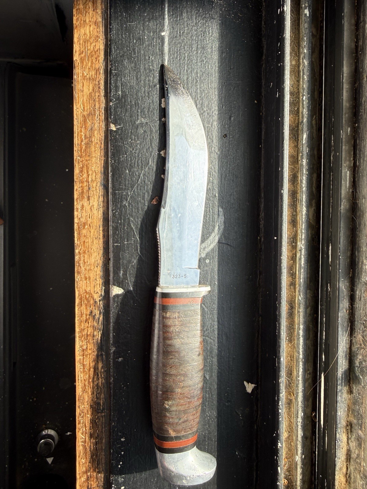 Case Vintage 5" Clip Point Fixed Blade Hunting Knife Leather Handle w/ Sheath