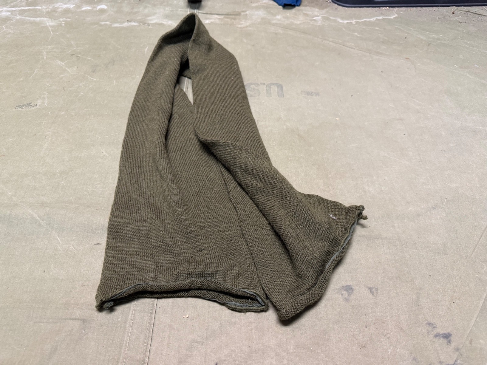 ORIGINAL WWII US ARMY INFANTRY & AIRBORNE WINTER WOOL SCARF