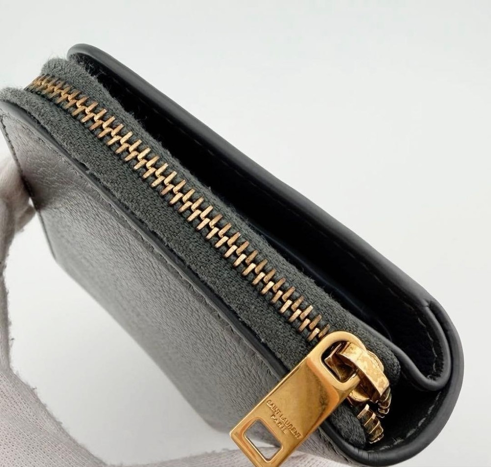 SAINT LAURENT 二つ折り財布 黒