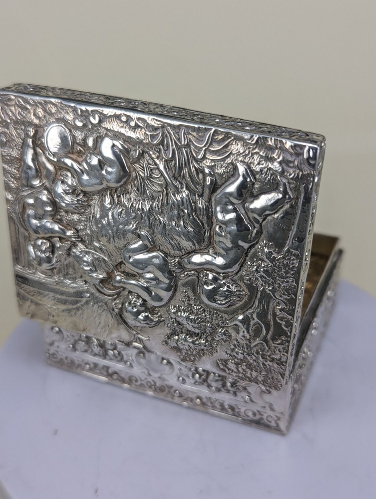 1901 Berthold muller solid silver box with cherubic scene & goats