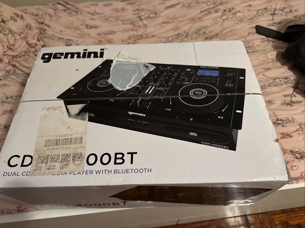 Gemini - CDM-4000BT - Dual CD/USB DJ Media Mixer/Controller With Bluetooth