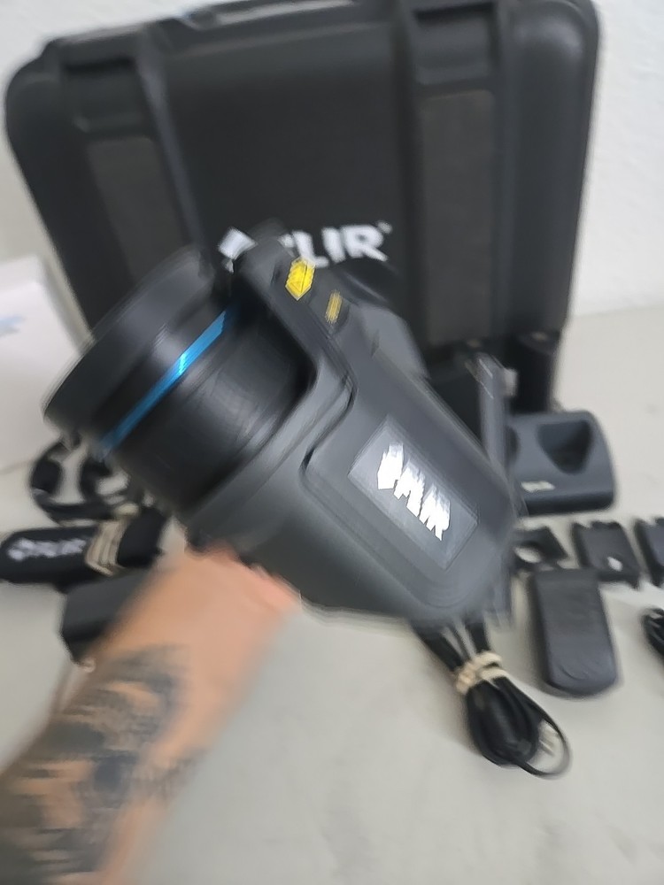 FLIR T640 THERMAL IMAGING CAMERA