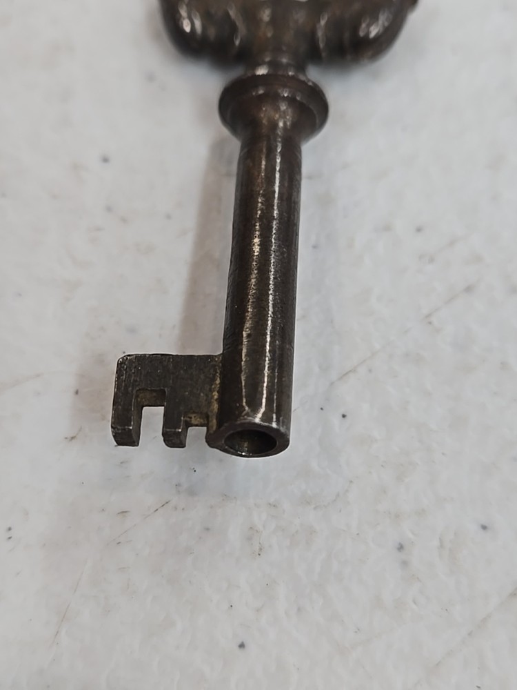 Antique Edison Phonograph Skeleton Key