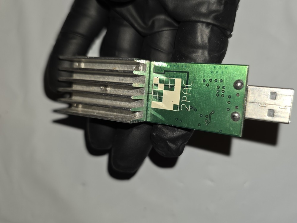USB Miner Board w/ Heatsink – 2PAC Marked PCB – Untested