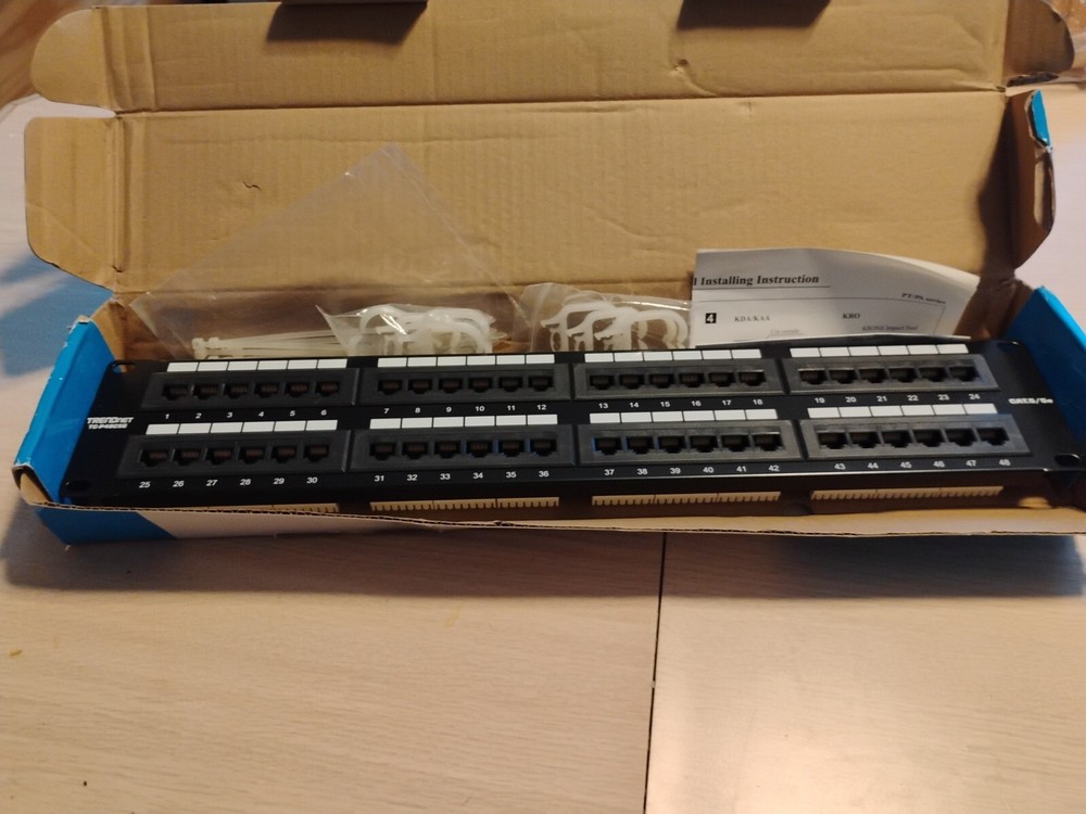 Trendnet TC-P48C5E Patch Panel