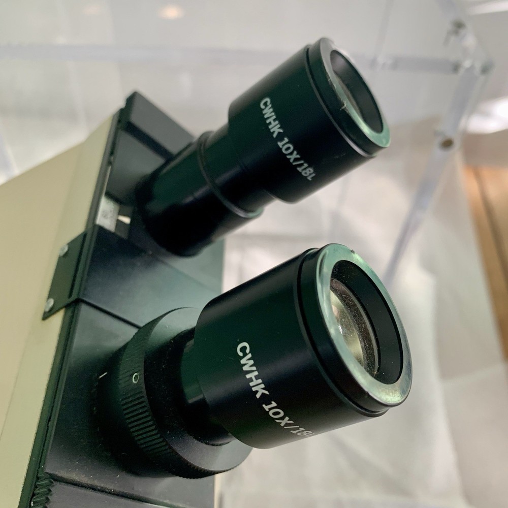 Olympus CHB-001 Model Microscope 4 Objectives w Manual Case Accessories EUC