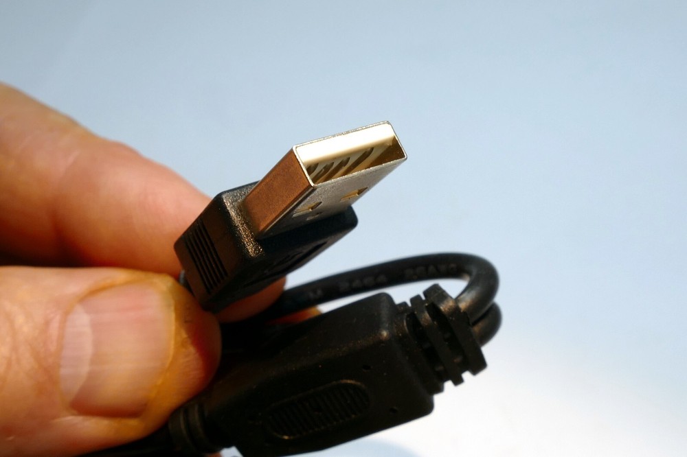 USB Type A to 2X 2.5mm TS Camera Cable Cord audio splitter