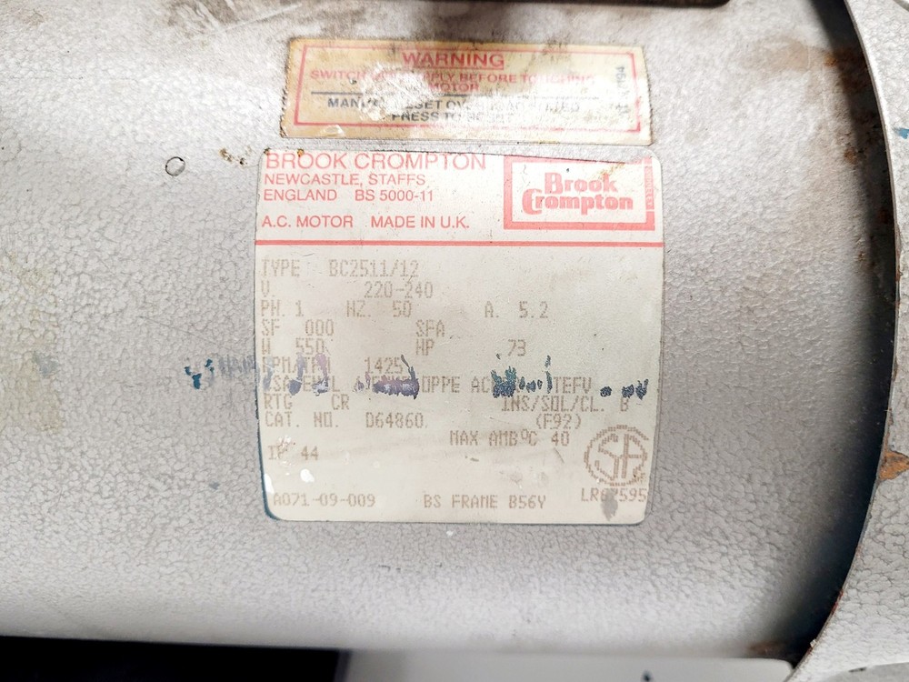 Edwards 18 Rotary Vane Vacuum Pump E2M18