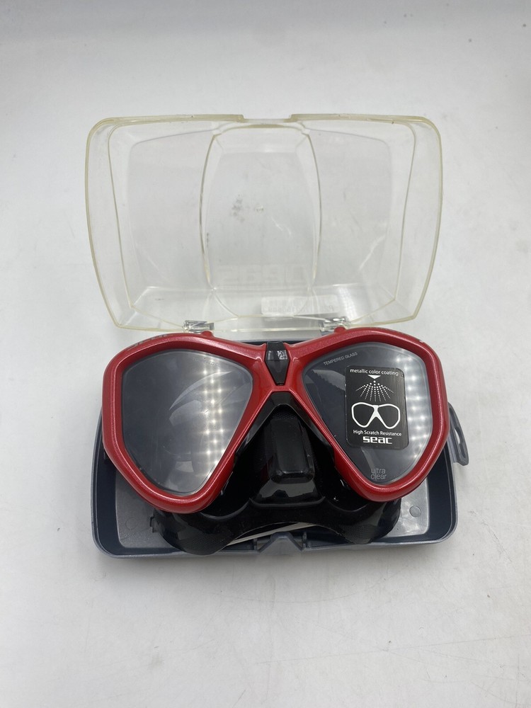 SEAC Italia Scuba Diving Mask w/ Case, Red
