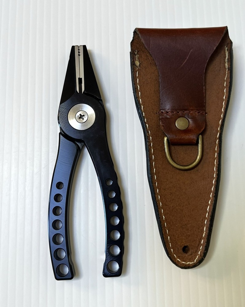 ABEL #4 Pliers with leather sheath