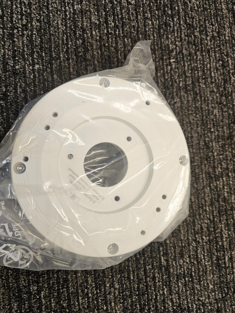 Hanwha Techwin SBV-A14B Wisenet Back Box Mount Bracket White
