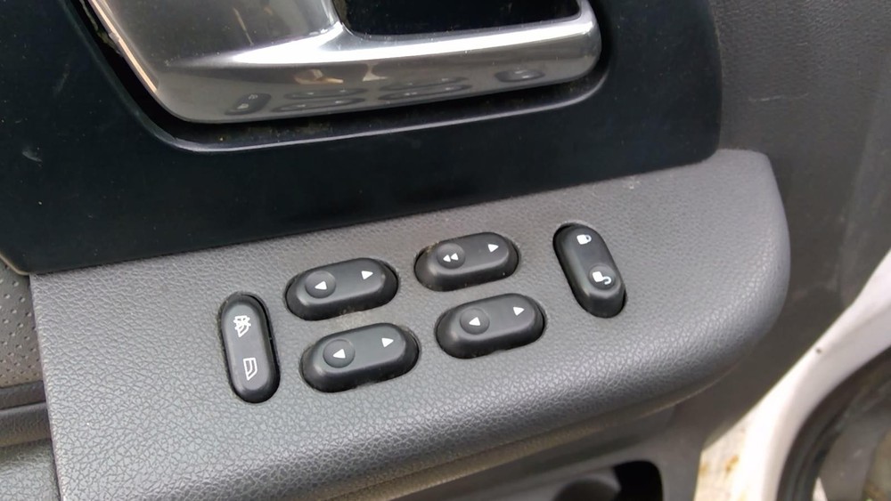 Used Keyless Entry Module fits: 2003 Ford Expedition Theft-Locking remote keyles