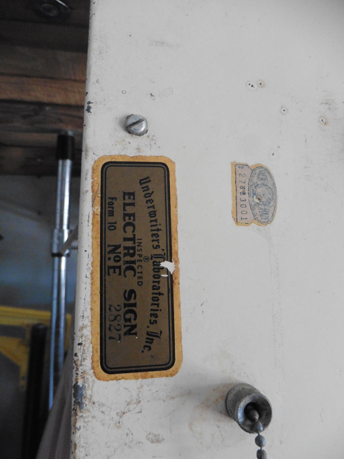 Vintage 60's Eastside Old Tap Lager Beer lite light up Sign Pabst Brewing