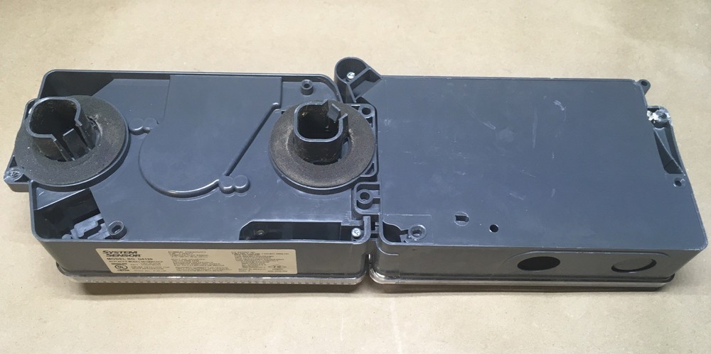 SYSTEM SENSOR D4120 Duct Detector Unit Tested Working