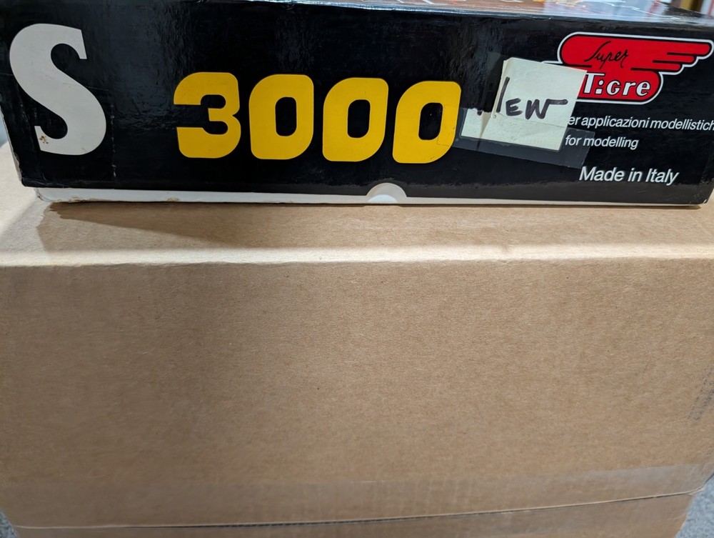 Super Tiger S 3000 with Muffler