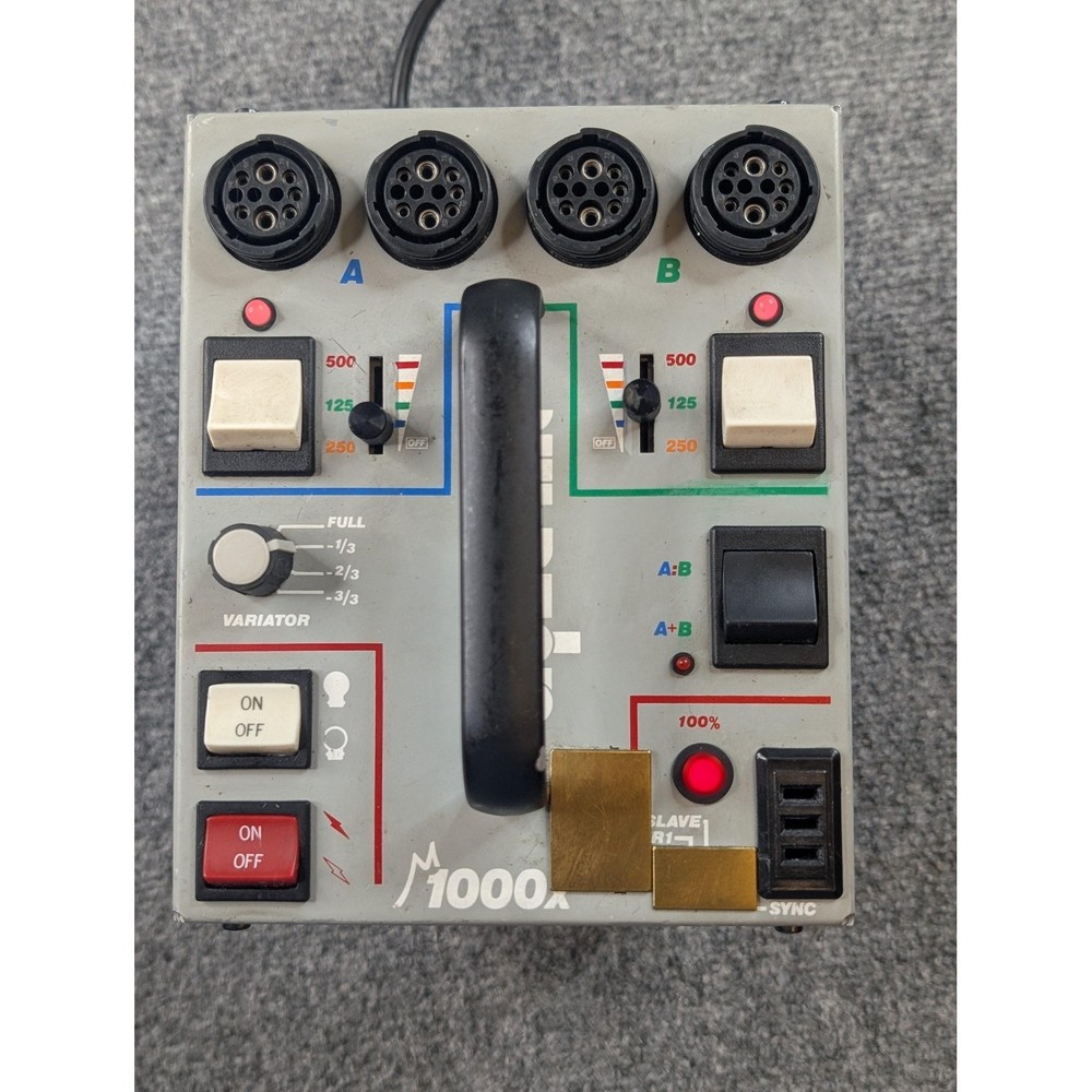 Vintage Dyna-Lite M1000X Power Pack Studio Flash Strobe Lighting Unit