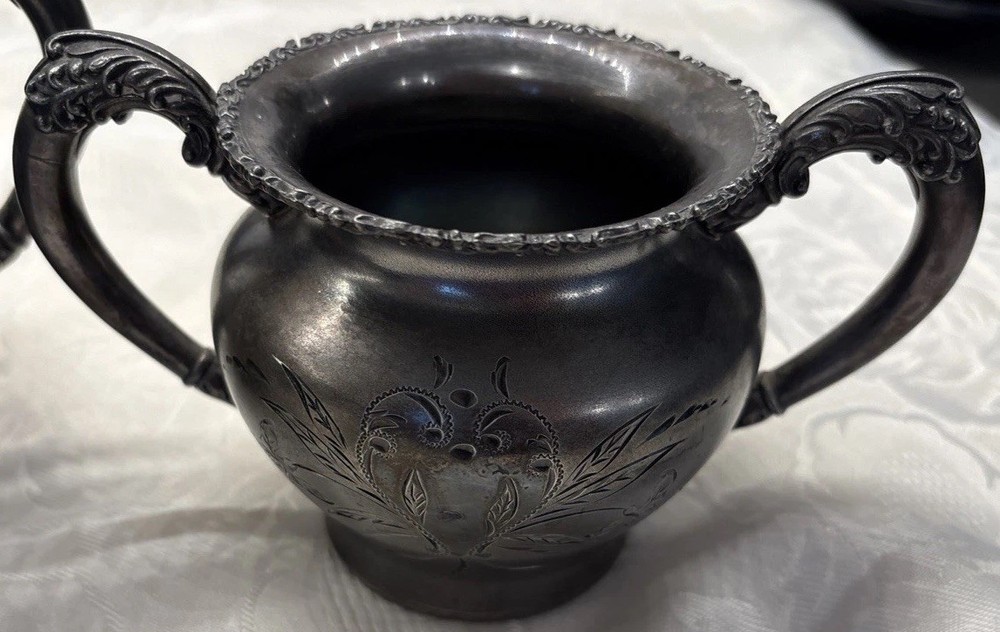 3 Piece Forbes Silver CO. Quadruple Plate Flower Pattern # 208