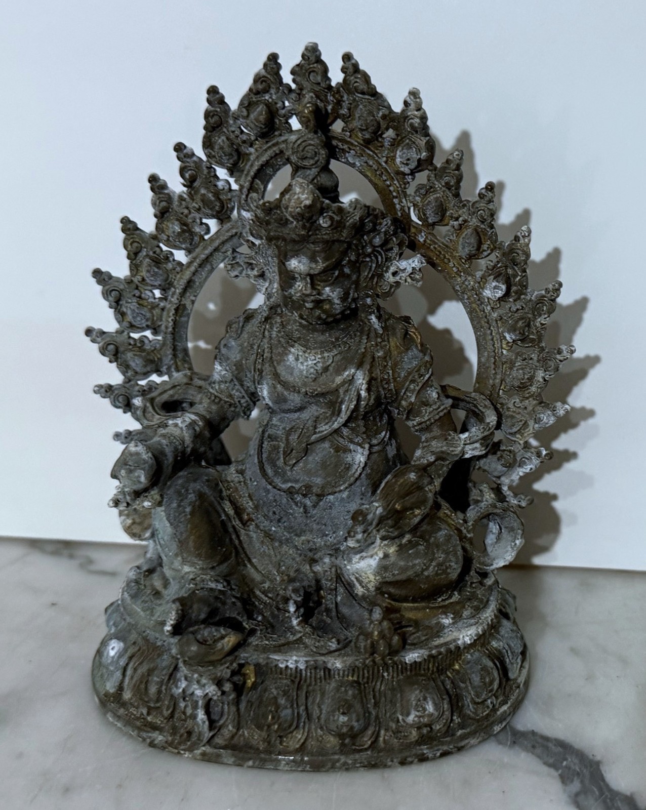 OLD BRONZE TIBET STATUE OF SEATED BUDDHIST FIGURE OF A DHARMAPALA