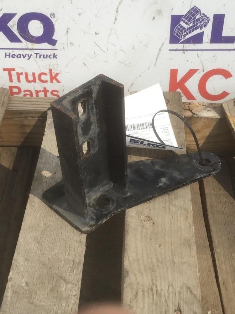 For 2017 PETERBILT 365 FENDER BRACKET Left , WA