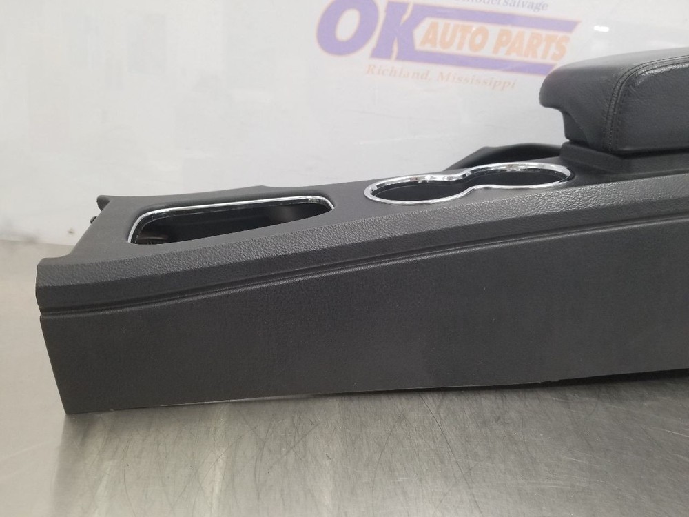 03 FORD TBIRD THUNDERBIRD CENTER FLOOR CONSOLE BLACK