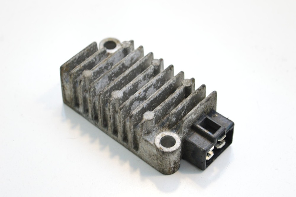 2009 YAMAHA WR125 X VOLTAGE REGULATOR RECTIFIER