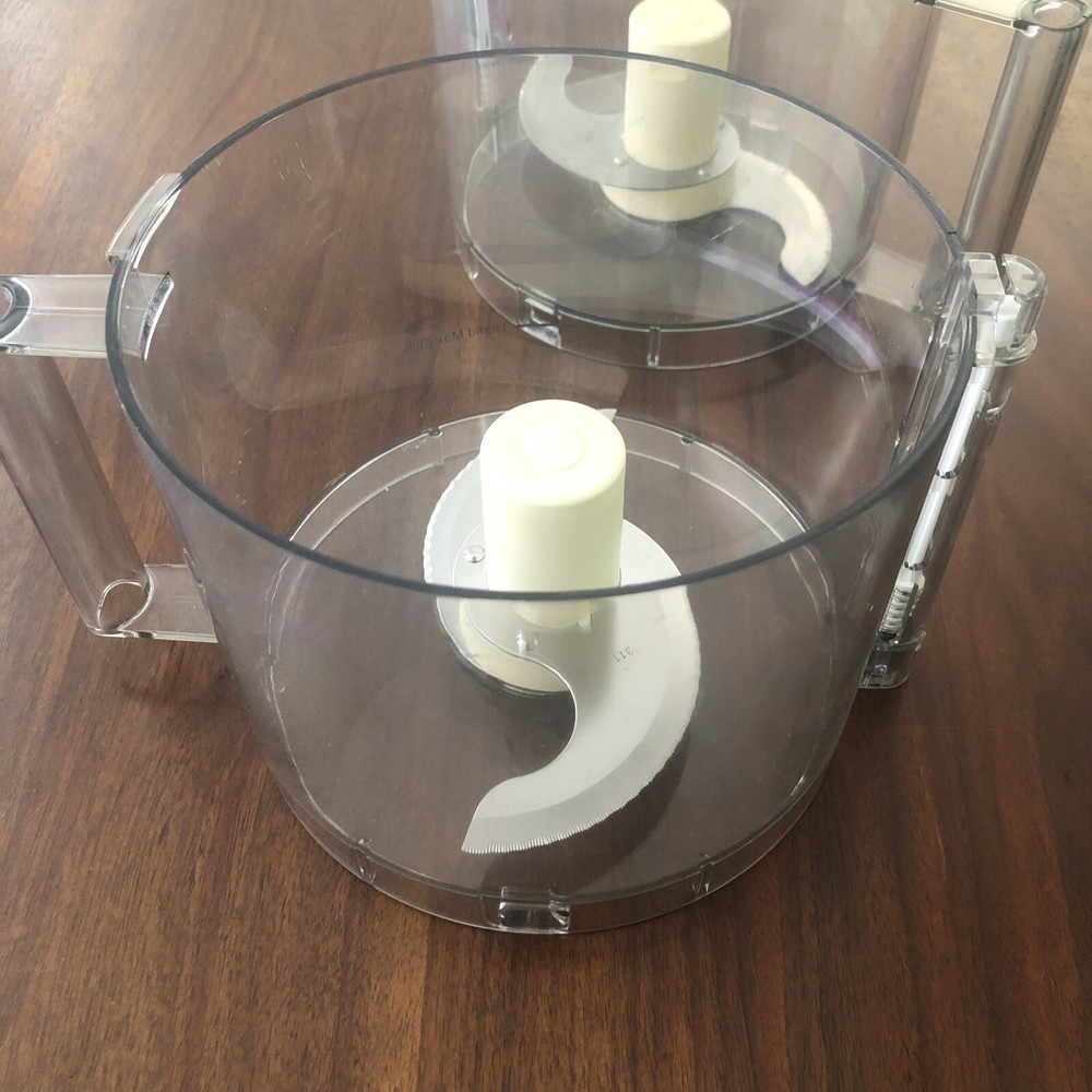 2 Cuisinart Replacement Cups And Blades (Read Description)