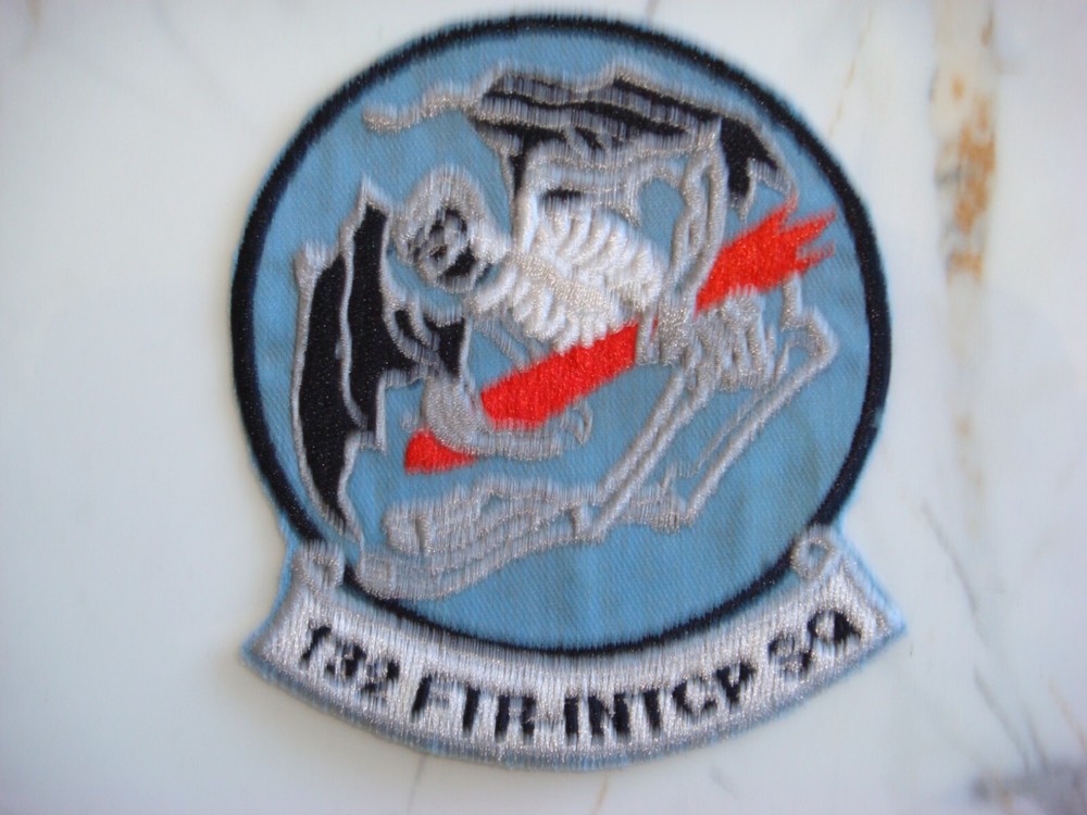 US AIR FORCE 132nd FIGHTER INTERCEPTOR SQUADRON PATCH