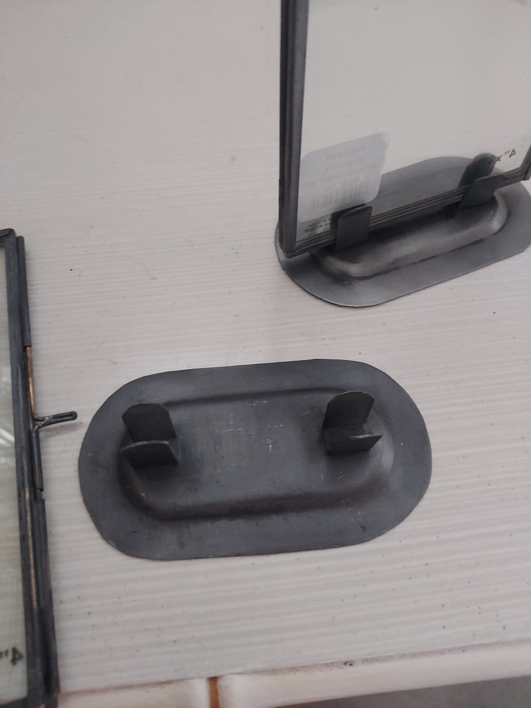 Piture Frames From Terrain 4" X 6" Metal And Glass Anthropologie Unused