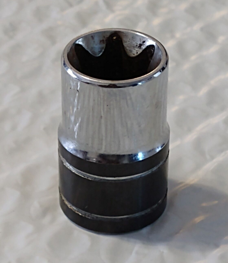 MATCO TOOLS "SILVER EAGLE" SEBRE20, 1/2" DRIVE, E20 INVERTED TORX SOCKET.