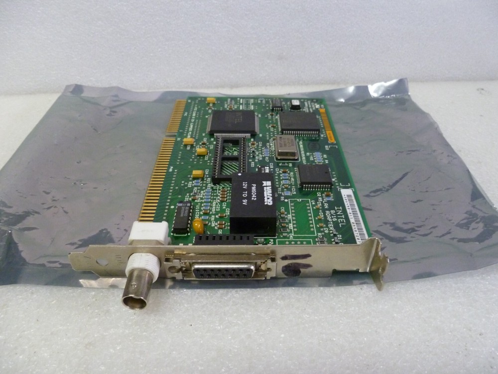 VINTAGE INTEL 8/16VLAN ADAPTER Card
