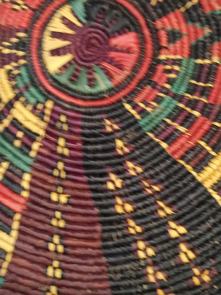 Antique Woven Place Mat