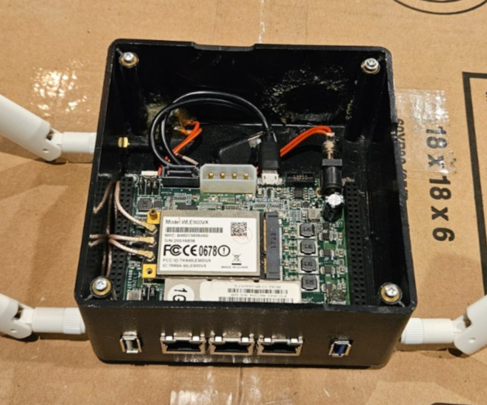 Globalscale EspressoBin + WLE900VX + Antennas (Read!)