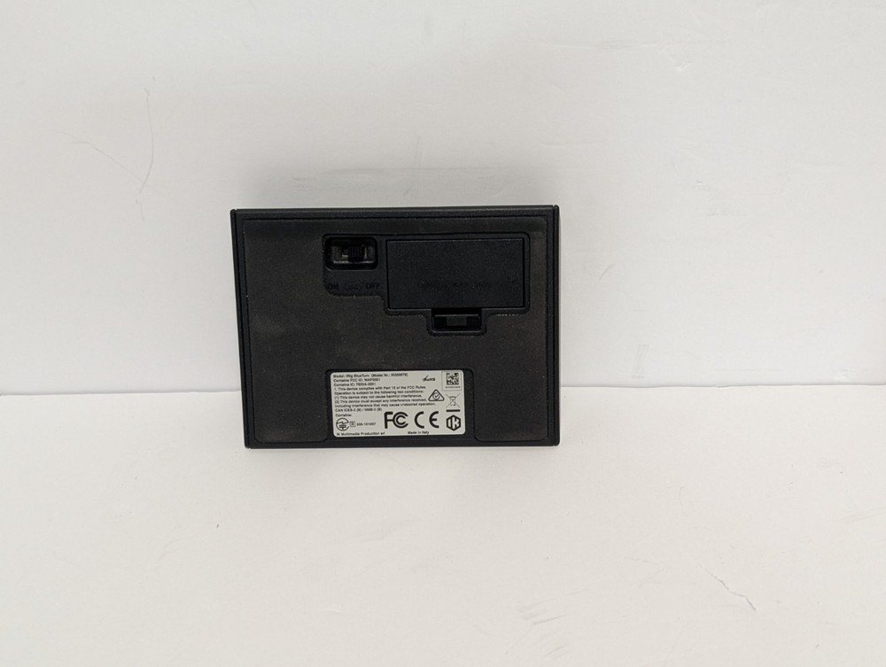 IK Multimedia BlueTurn Wireless PageTurner Footswitch