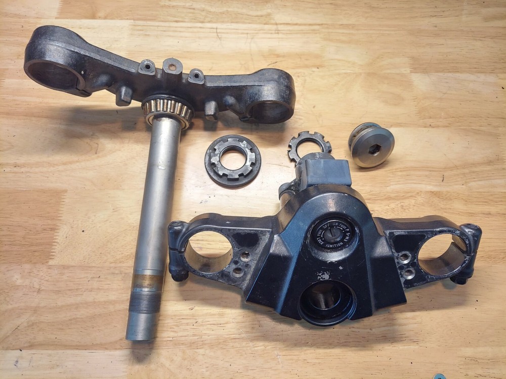 GPZ1100 Triple Tree ZX1100-E Steering Stem Fork Bracket Upper Lower Tree