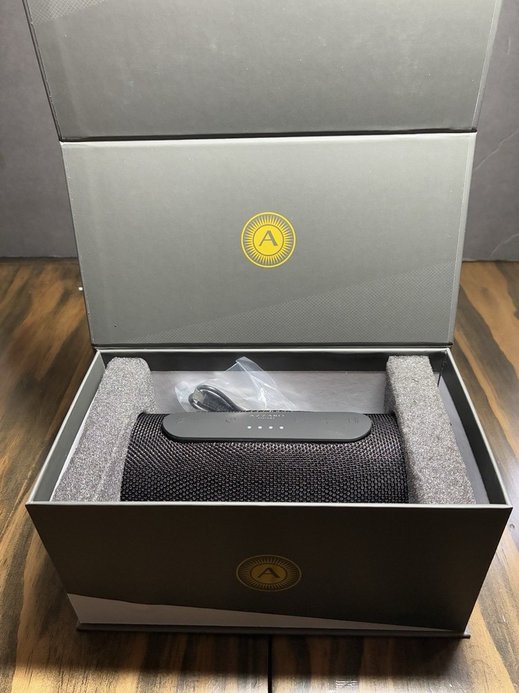 Azzaro Parfums Waterproof Bluetooth & Wireless Speaker New in Box