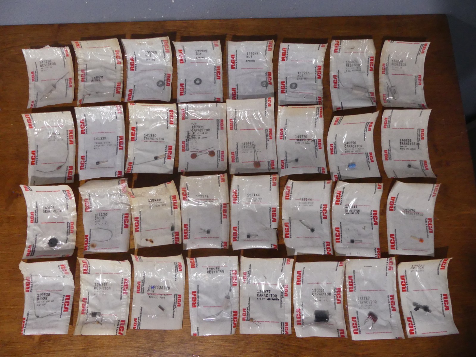 Huge RCA TV Stereo Radio Repair Capacitor Transistor Thermistor NOS Store Lot