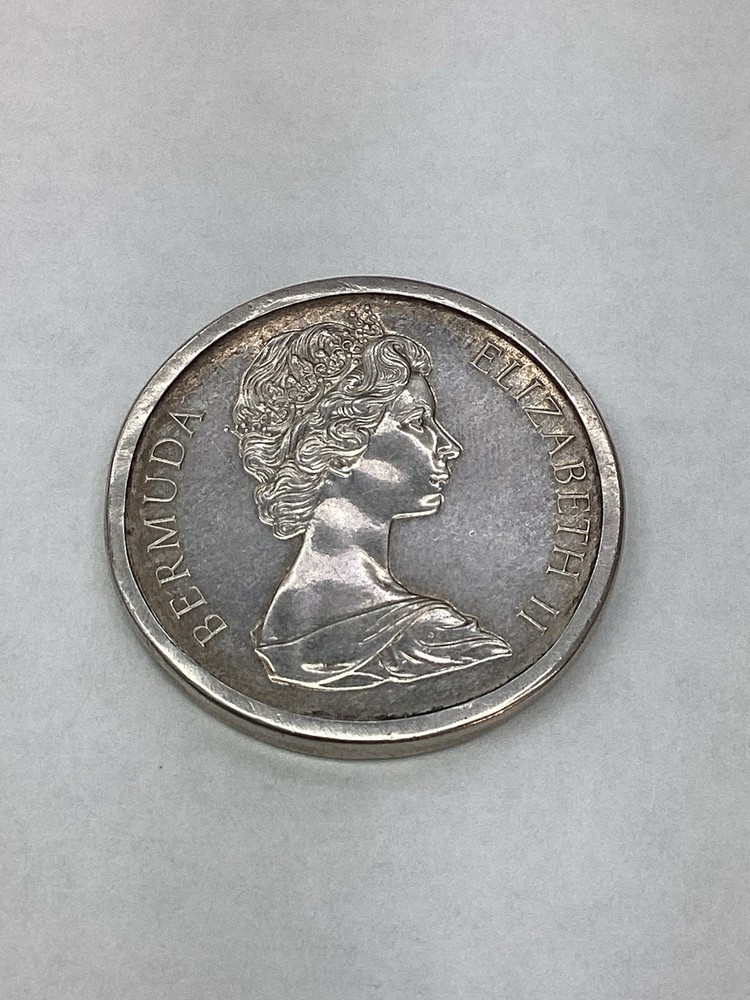Canada One Dollar 1972 Silver Wedding