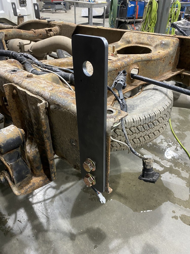 Flatbed Bracket Kit for 2007 Chevy/GMC 3500 - Reliable Mounting Solution