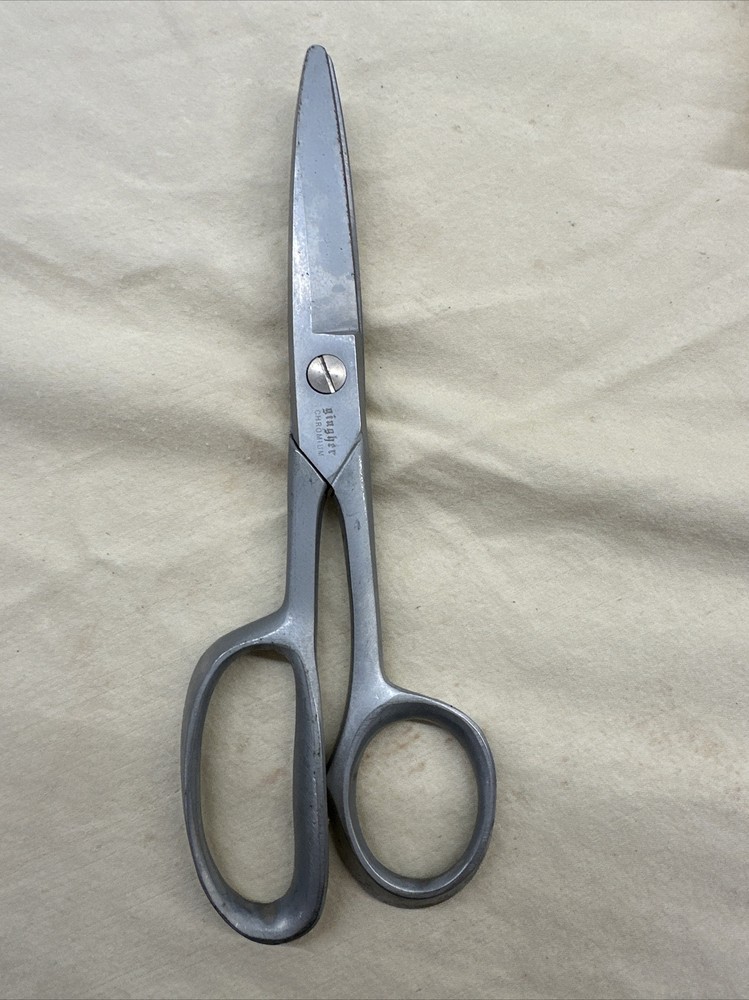 Gingher Knife Edge Chromium Shears 8"-With Sheath ~ SHARP!