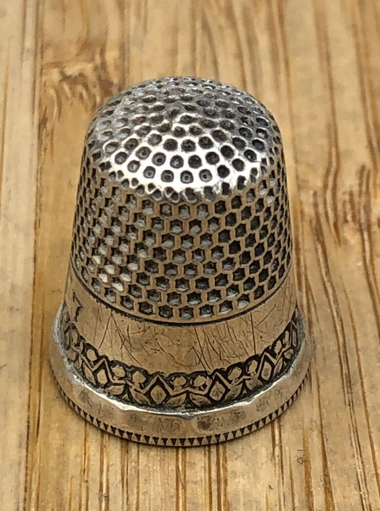 Vintage Sterling Silver Thimble, size 7
