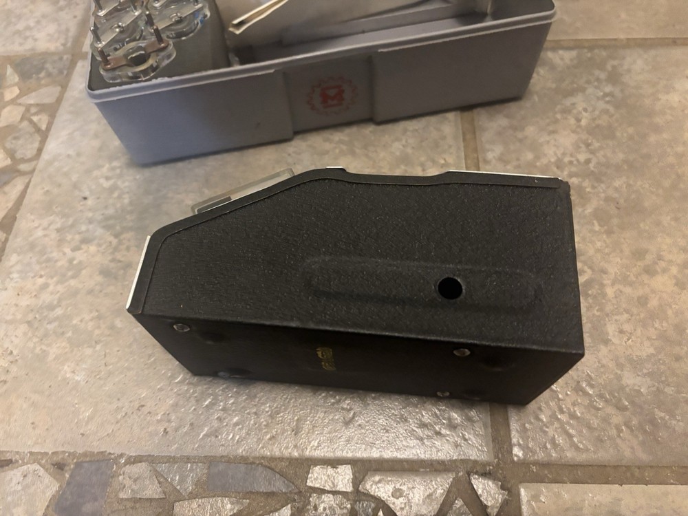 Millen 90651 Solid State Grid Dip Meter w/ 7 Coils, Box