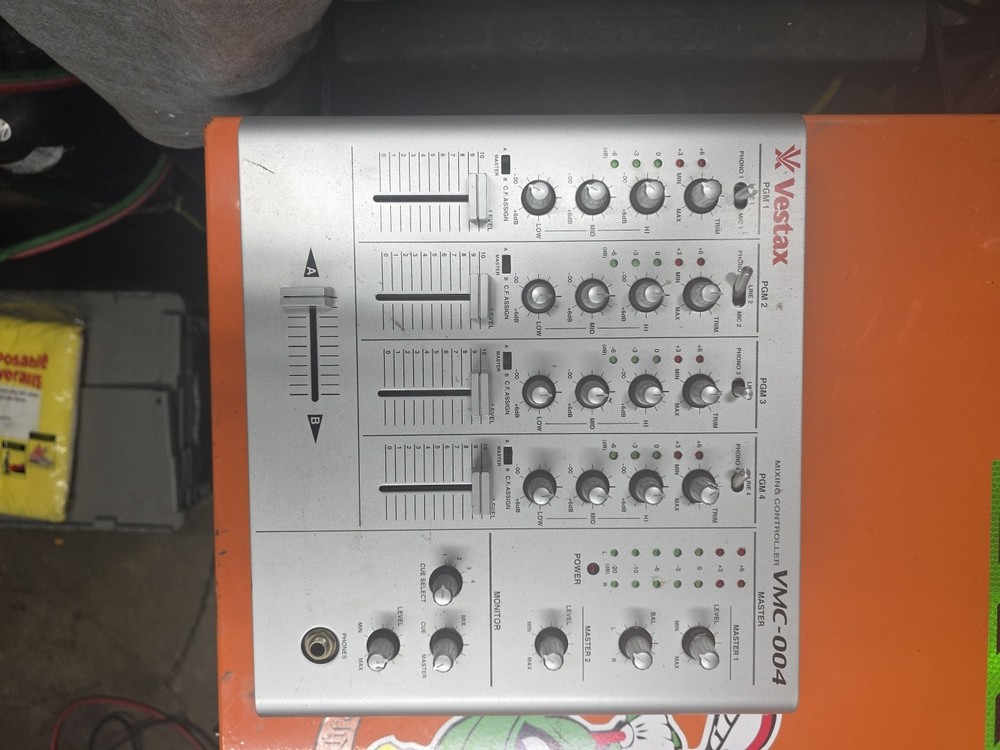Vesta Vmc-004 Mixing Controller