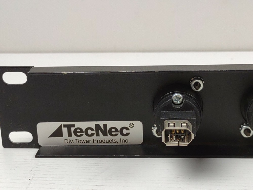 Tecnec 1394 Firewire Video 8 Input Output Patch Bay 1 Rack Unit 1394Patch-8
