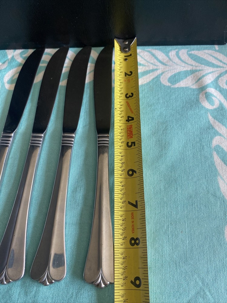 4 Pcs Rogers Co Country Shell Dinner Knives Stainless Flatware