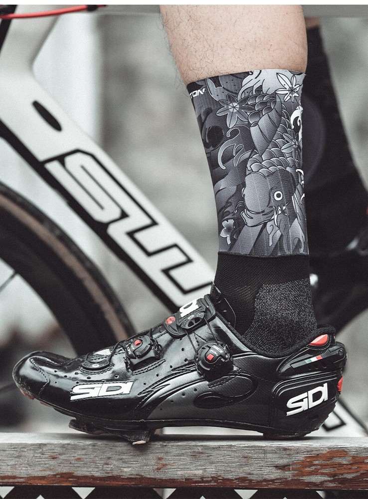 Monton cycling socks
