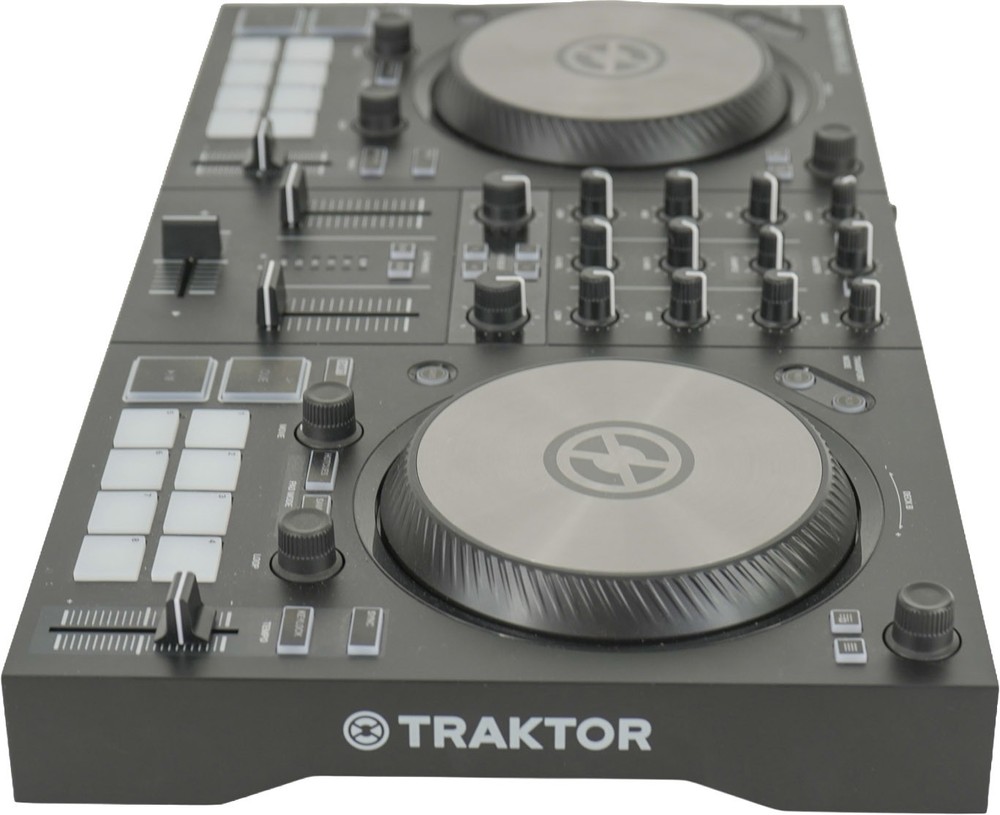 Native Instruments Traktor Kontrol S2 MK3 2-Channel DJ Controller USB Mixer FX