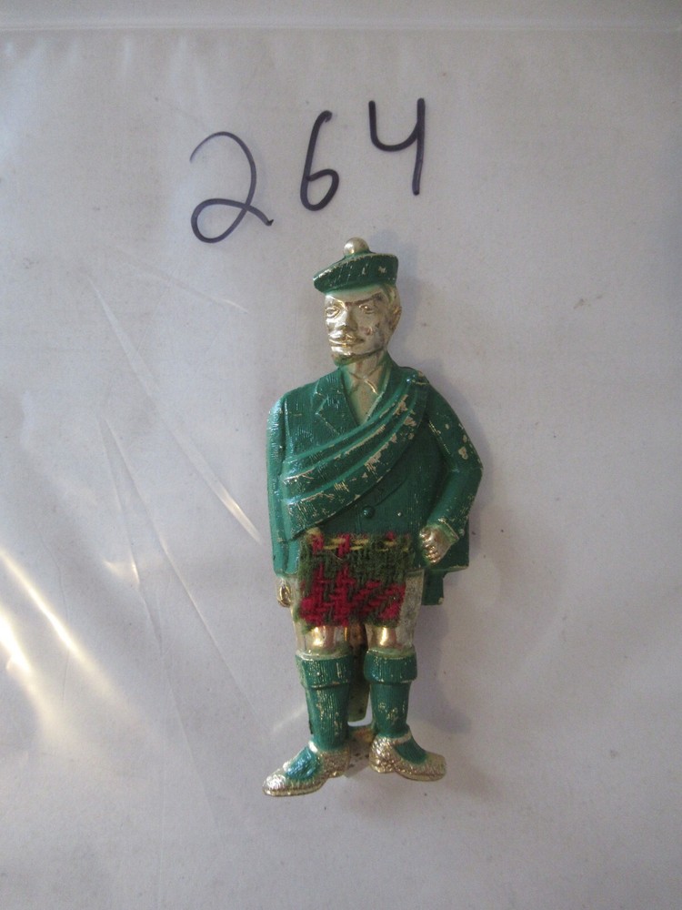 Scottish Man in kilt vintage novelty #264