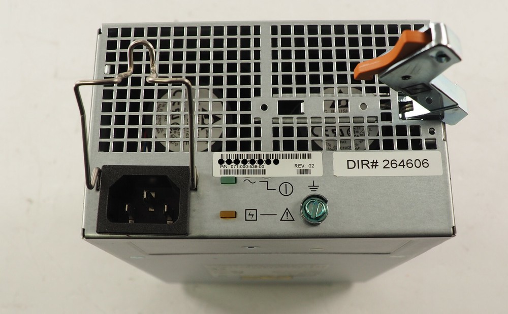 EMC Corporation SAE Disk Storage Array with 24 Bays ( no hard drives inside)