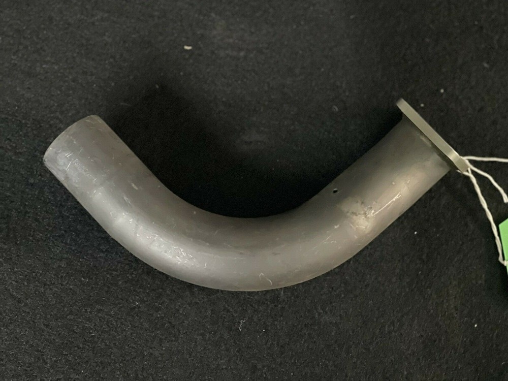 Beachcraft 96–95002–33 Exhaust Riser