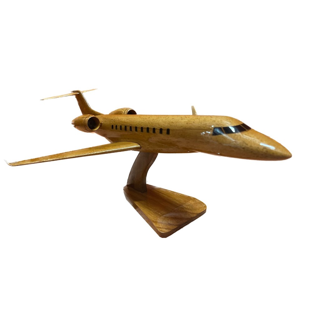 Embraer Phenom EV 100